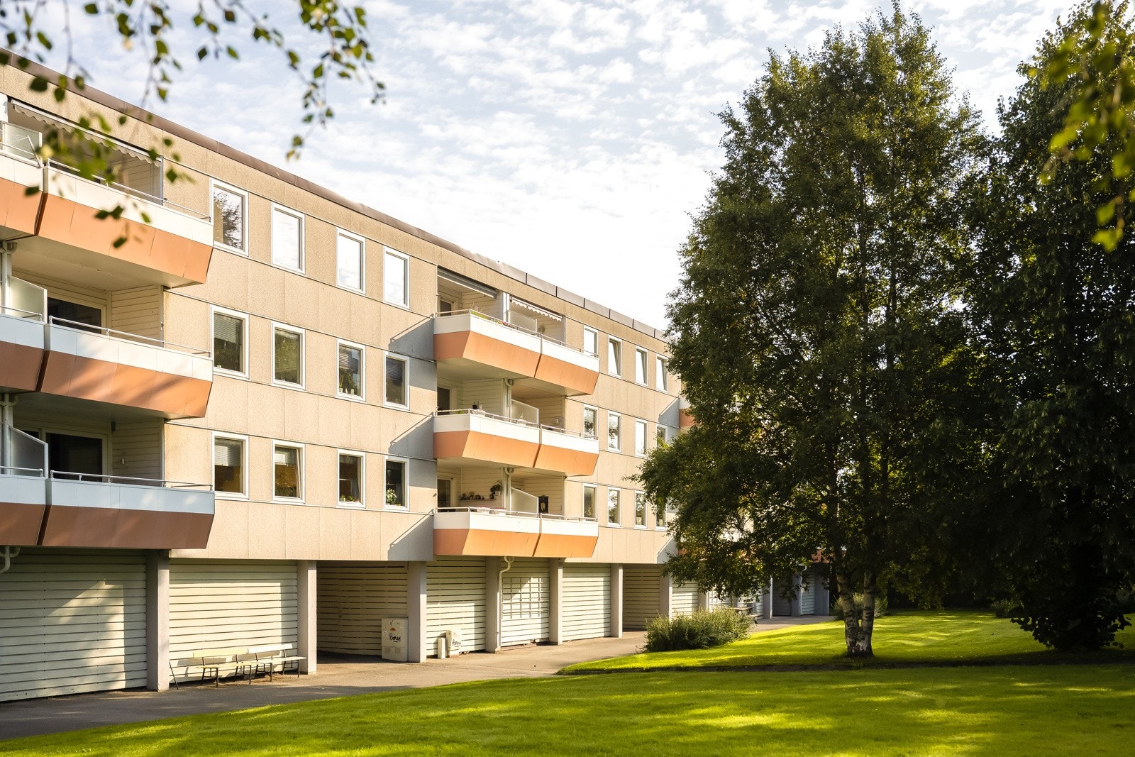 Det er gode bussforbindelser til Sentrum, NTNU, BI og St.Olavs like ved boligen. Galleribilde