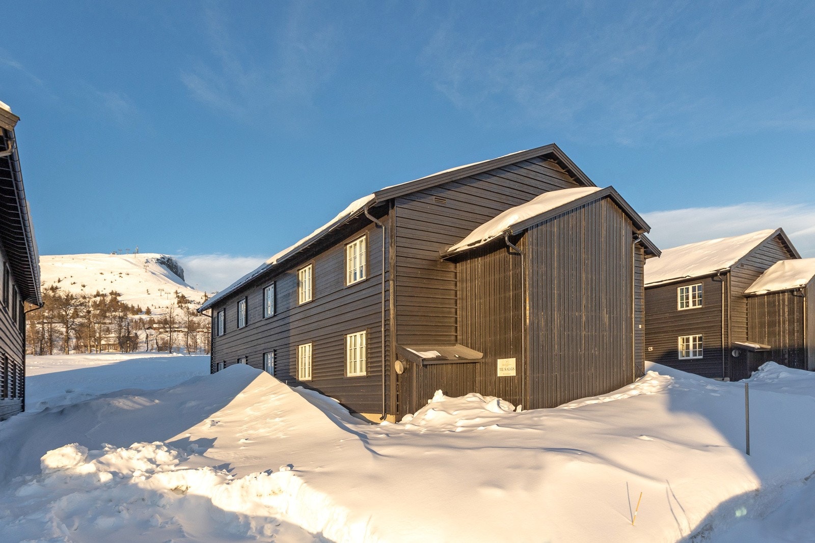 Leilighetene på Skitorget ble oppgradert mellom 2018 og 2019 og fremstår i dag moderne med tidsriktige material- og fargevalg Galleribilde