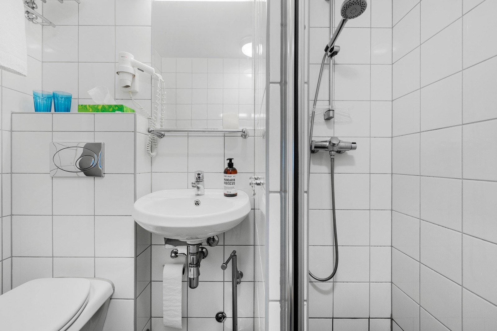 Det er behagelig gulvvarme på begge bad Galleribilde