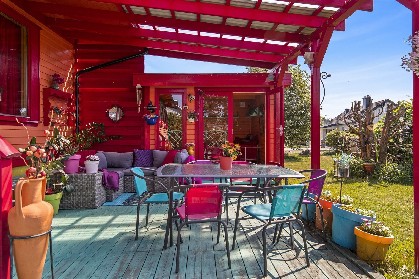 Det er plass til flere sittegrupper og møbleringsmuligheter Galleribilde