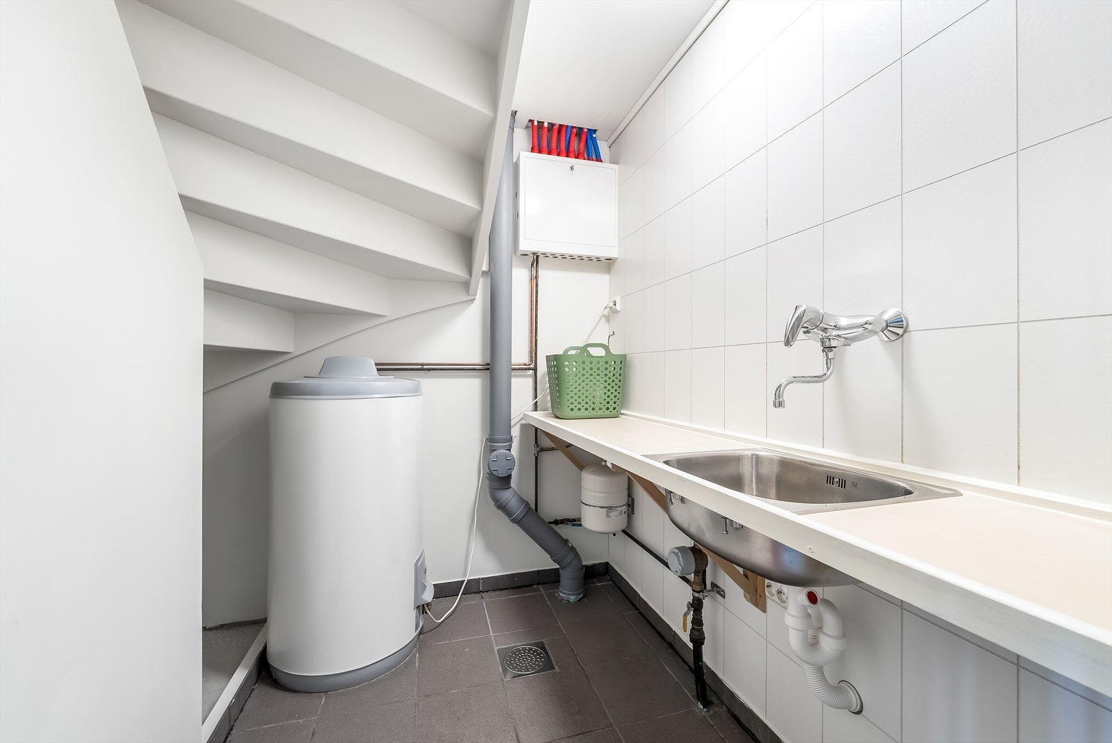 Vaskerom Galleribilde