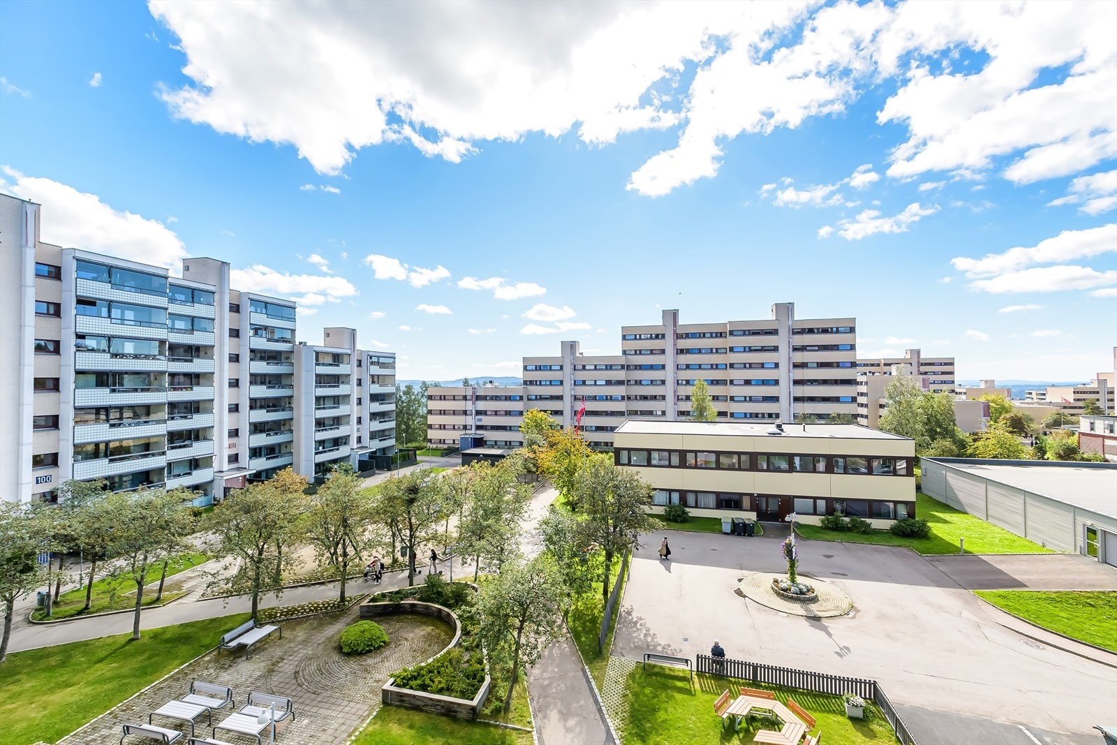 Det er flere koselige sittegrupper i borettslaget. Galleribilde