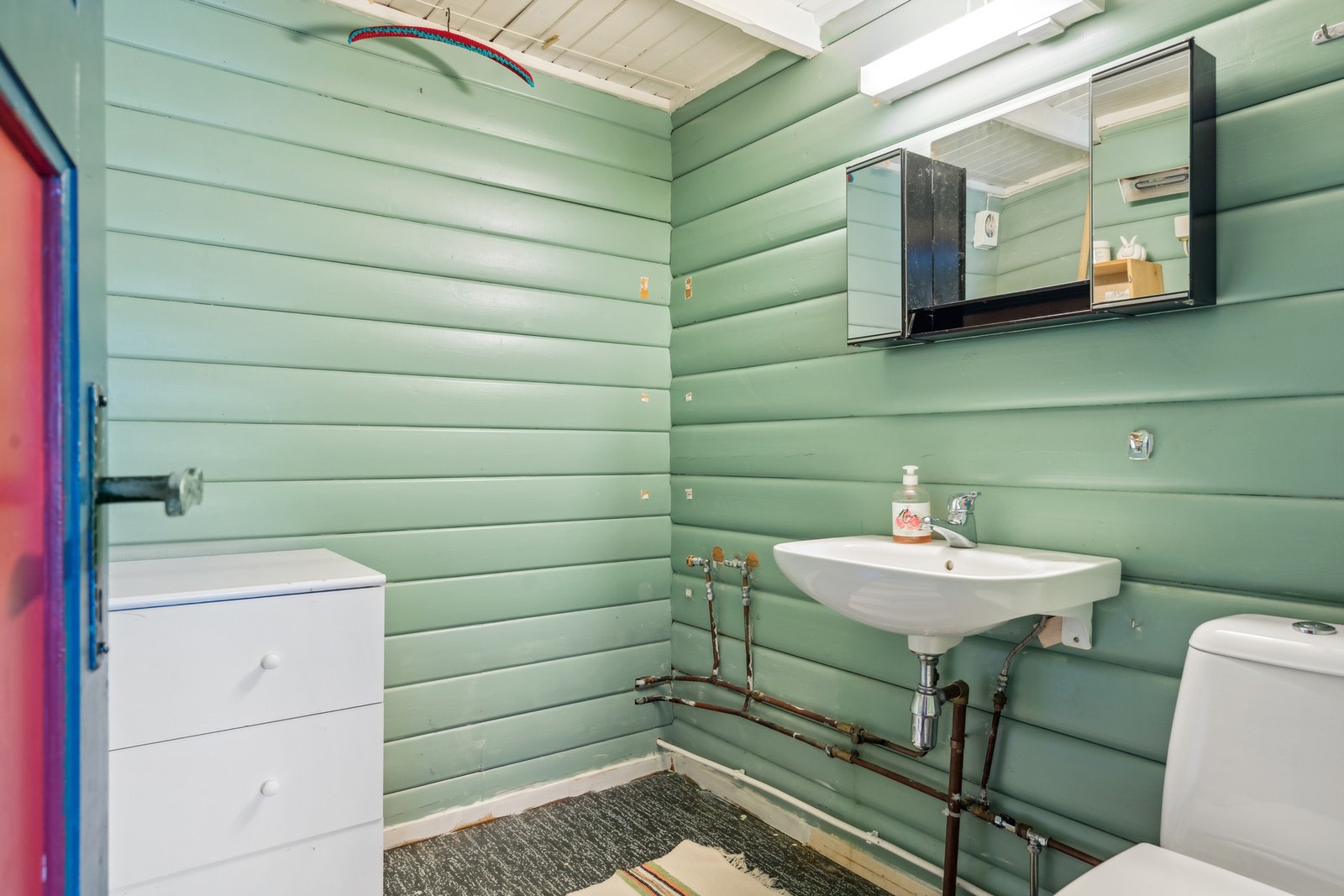 Toalettrom. Galleribilde