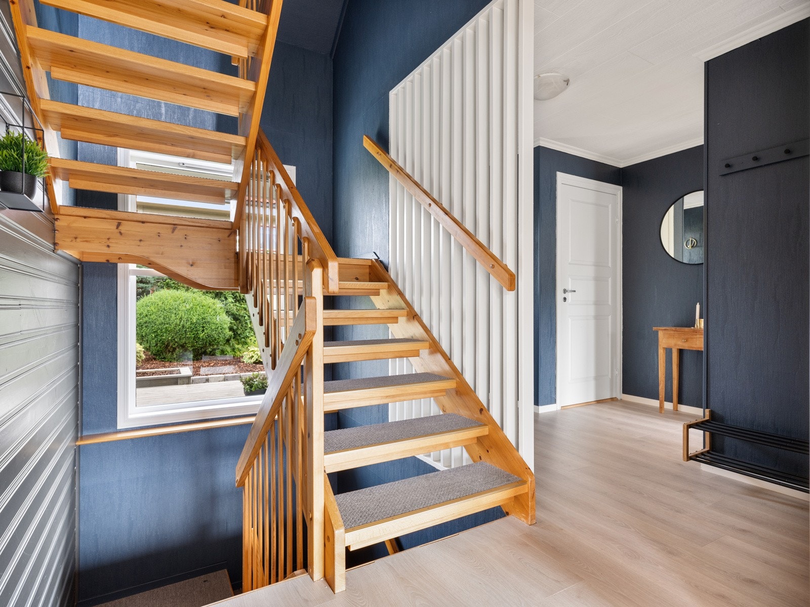 Trapp opp til andre etasje Galleribilde