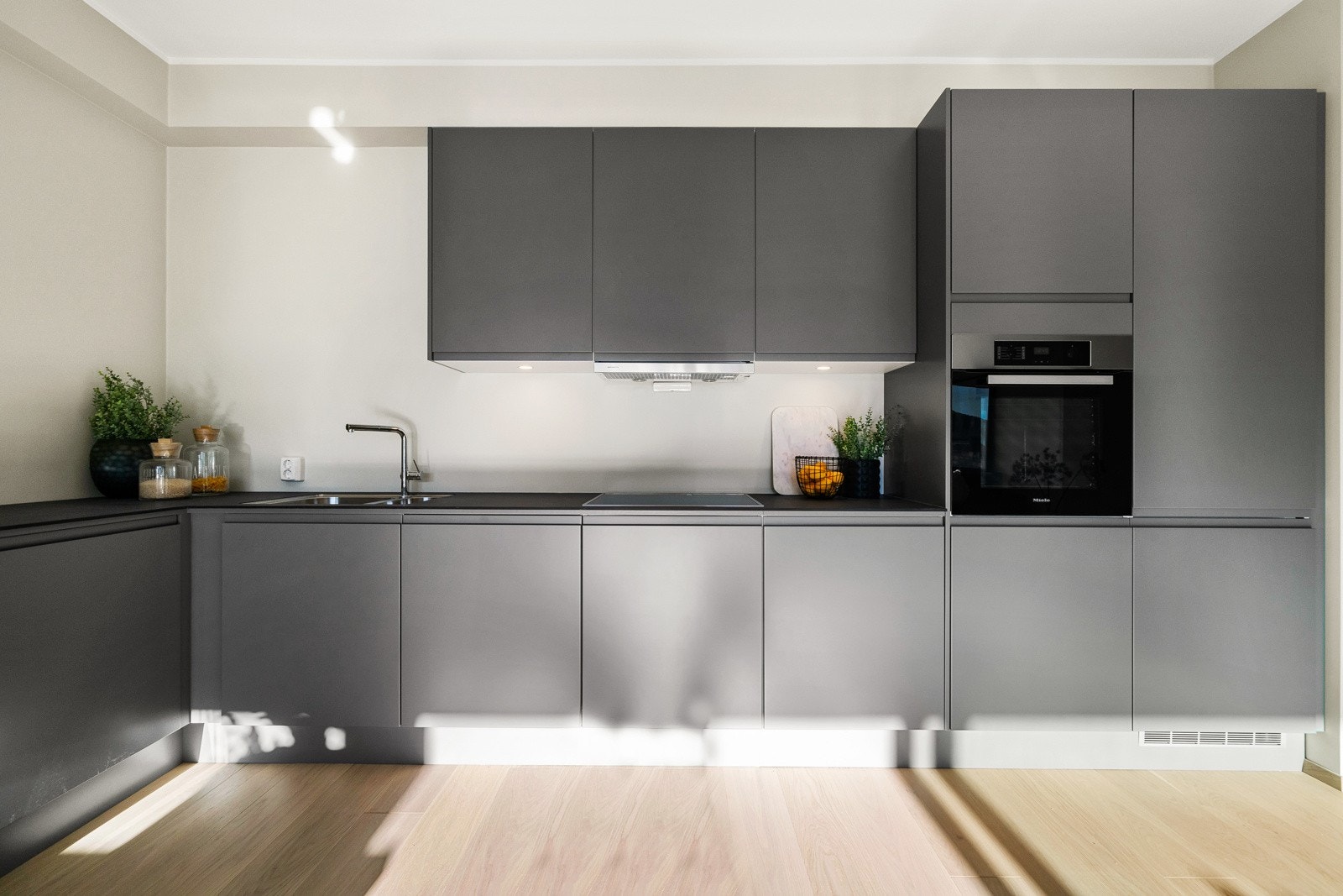 - Stort kjøkken fra Sigdal med stilfullt design - Galleribilde