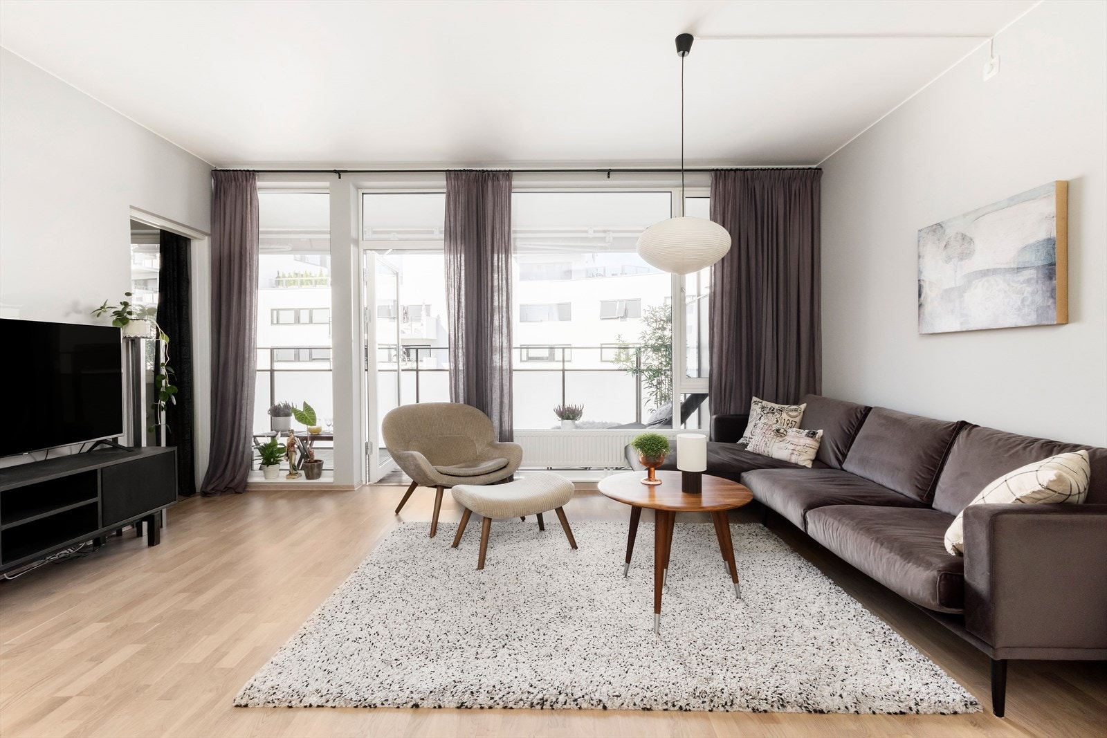 Oda Sagstuen v/Nordvik Bjørvika har gleden av å presentere flotte Ingeniørveien 8! Galleribilde
