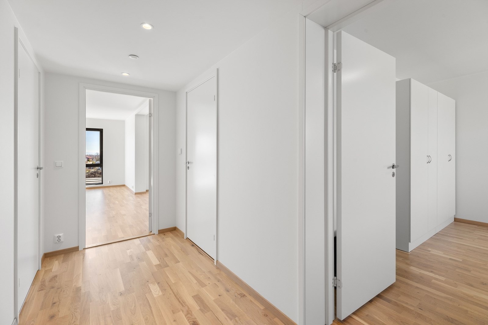 Gang / Entrè Galleribilde