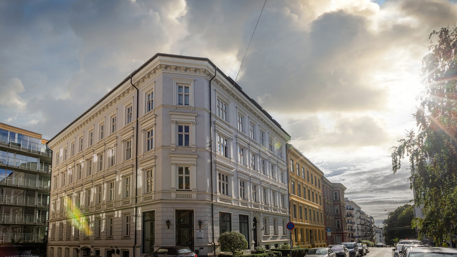 Her vil man bo i et tilbaketrukket og idyllisk nabolag på Frogner/Vika, kort vei unna forretninger, anerkjente restauranter, kaffebarer og servicetilbud. Galleribilde