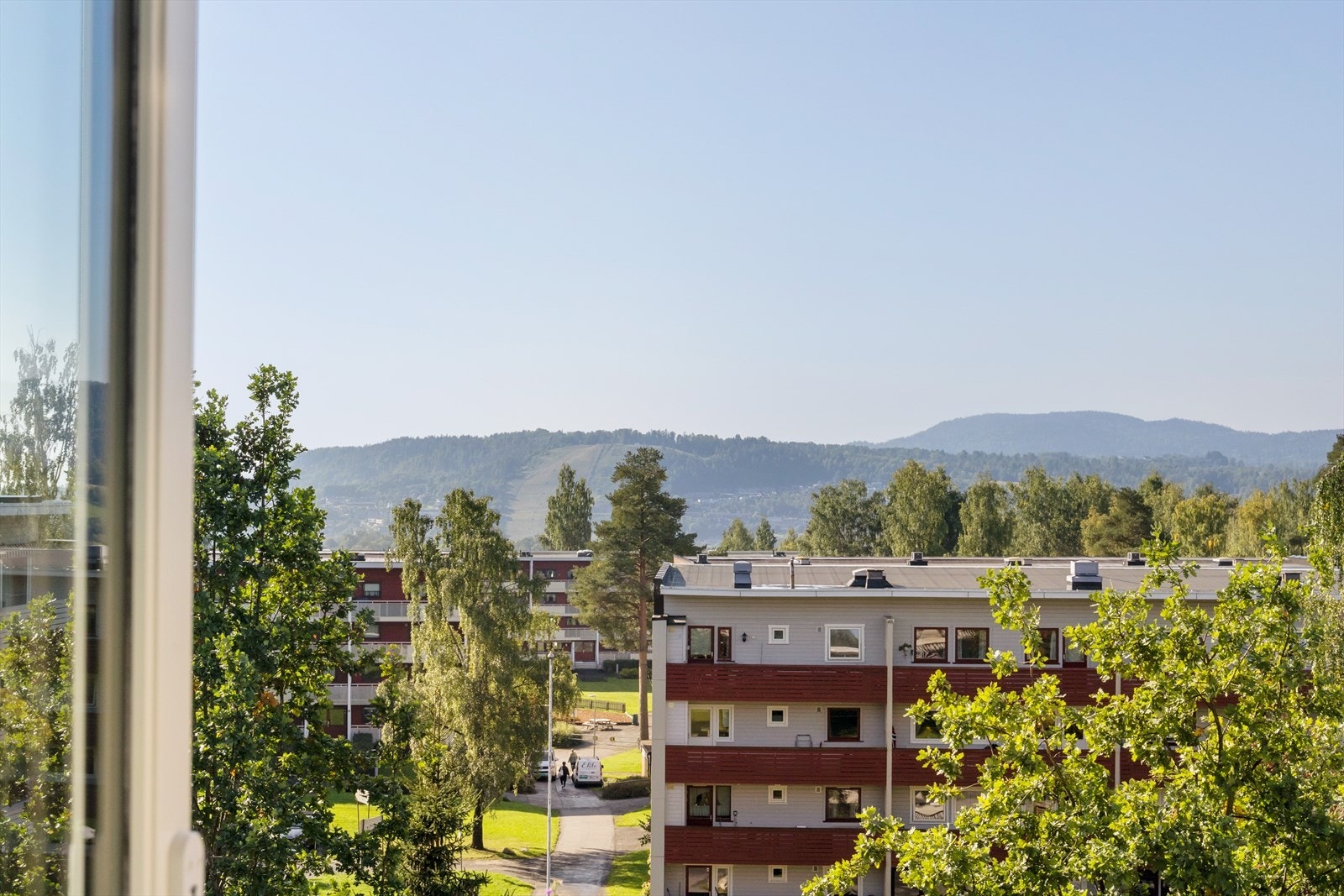 Flott utsikt mot Kirkerudbakken Galleribilde