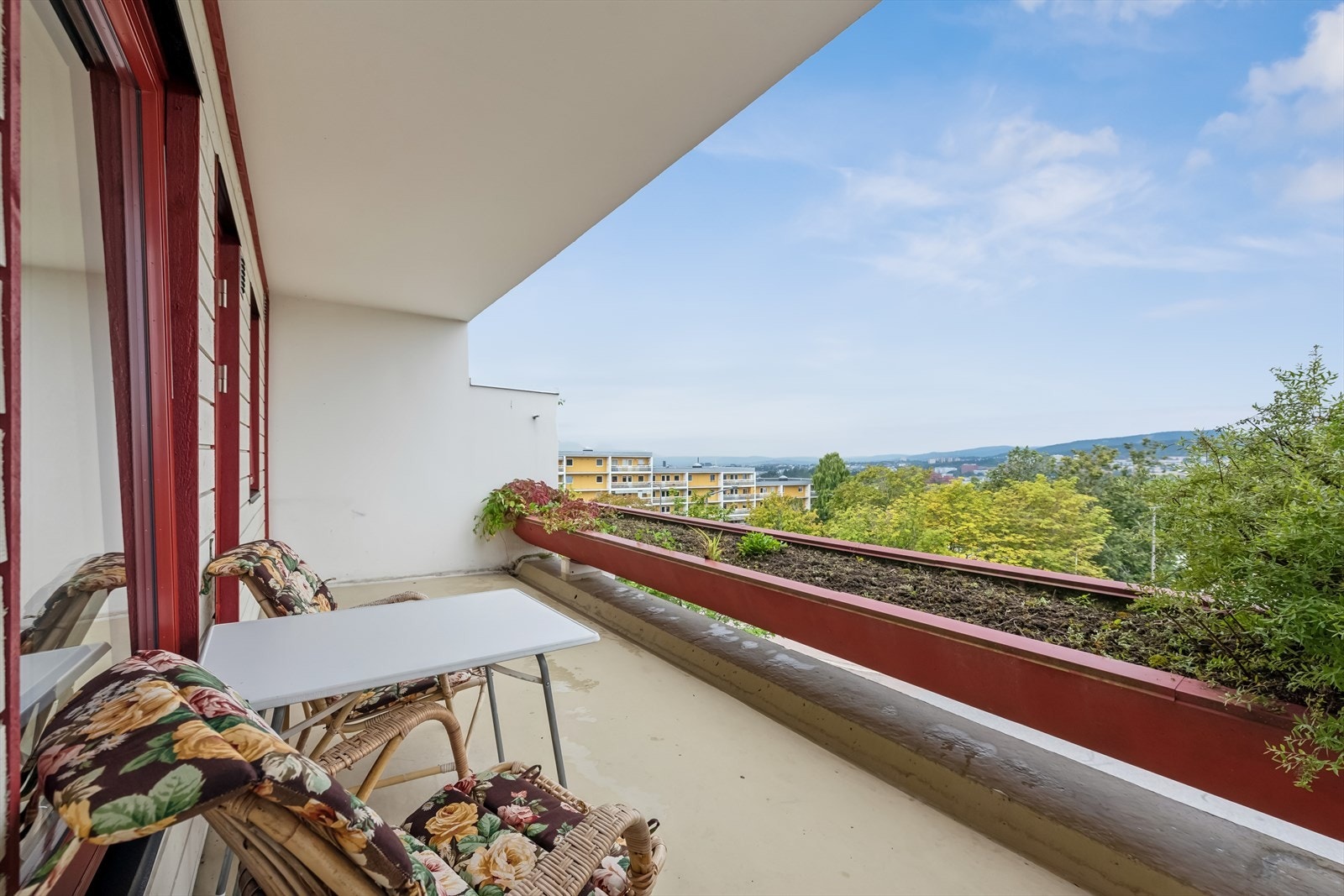 i 4. etasje sitter du også høyt og fritt, godt skjermet for innsyn. Galleribilde