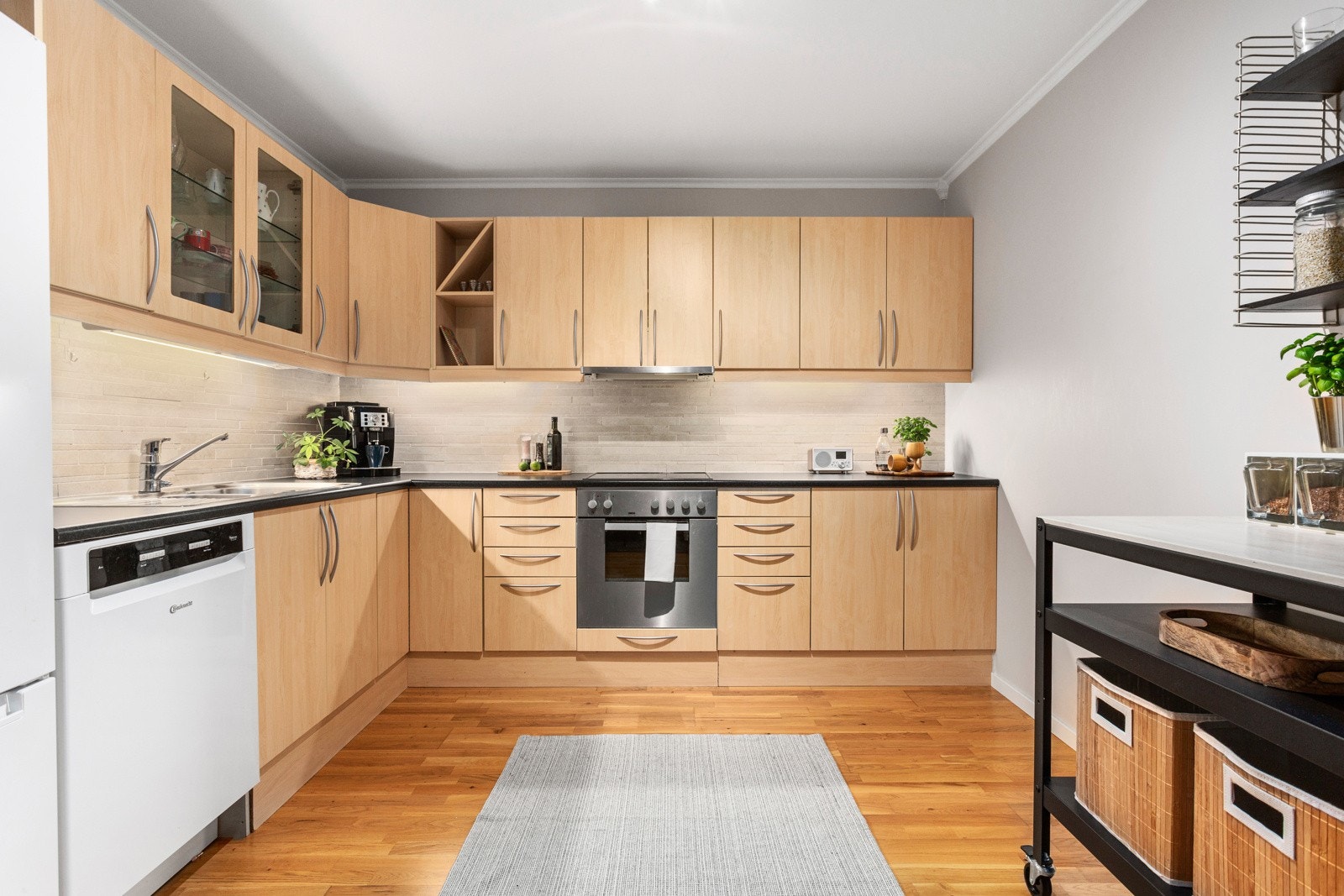 Hvitevarene på kjøkkenet medfølger. Galleribilde