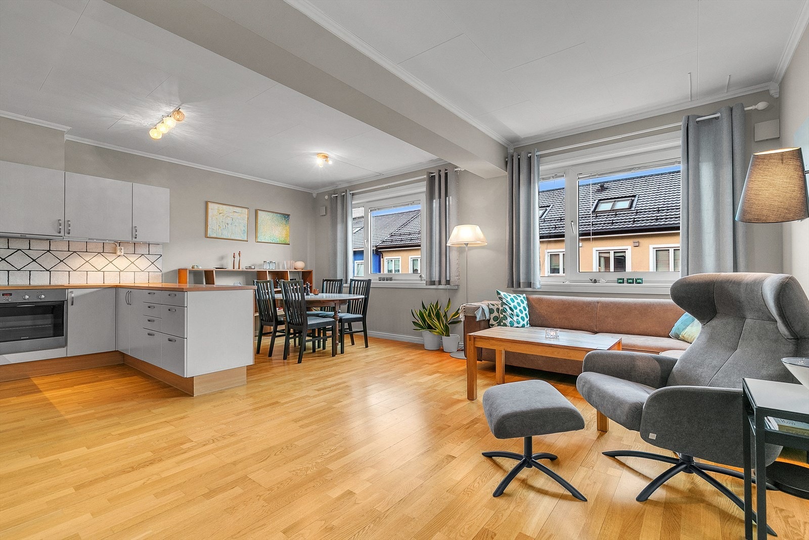 Velkommen til Dronningens gate 48! Galleribilde