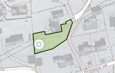 Her viser det cirka hvor tomtegrensen går, hentet fra eiendomsverdi. Galleribilde