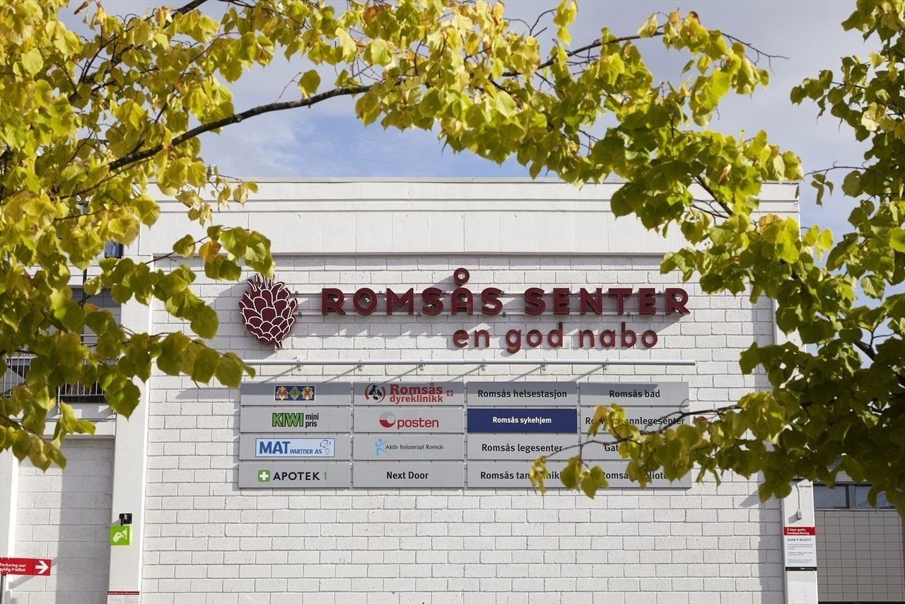Romsås Senter - ca 15 min gange fra boligen Galleribilde