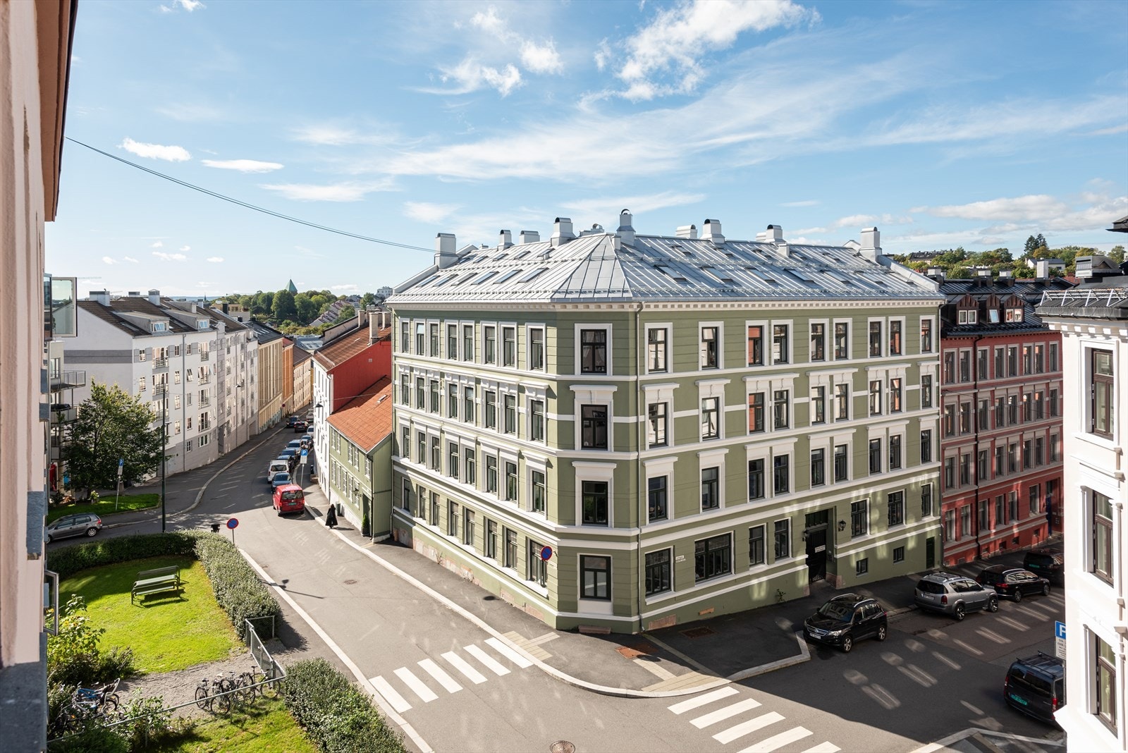Flott utsikt fra stuevinduet. Galleribilde