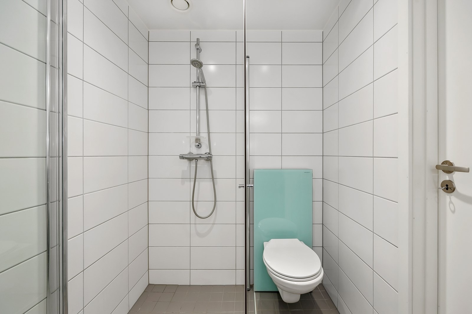 Det er vannbåren gulvvarme på badet. Galleribilde