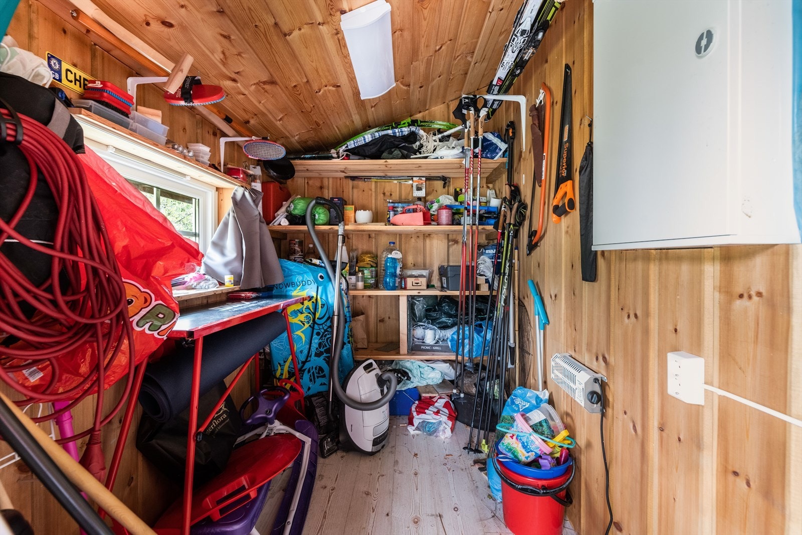 Boden har godt med oppbevaringsplass. Galleribilde