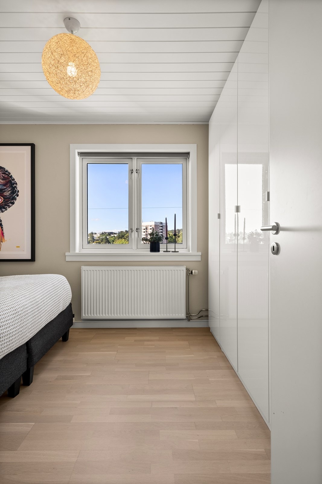 Rommet er vendt mot rolige omgivelser Galleribilde