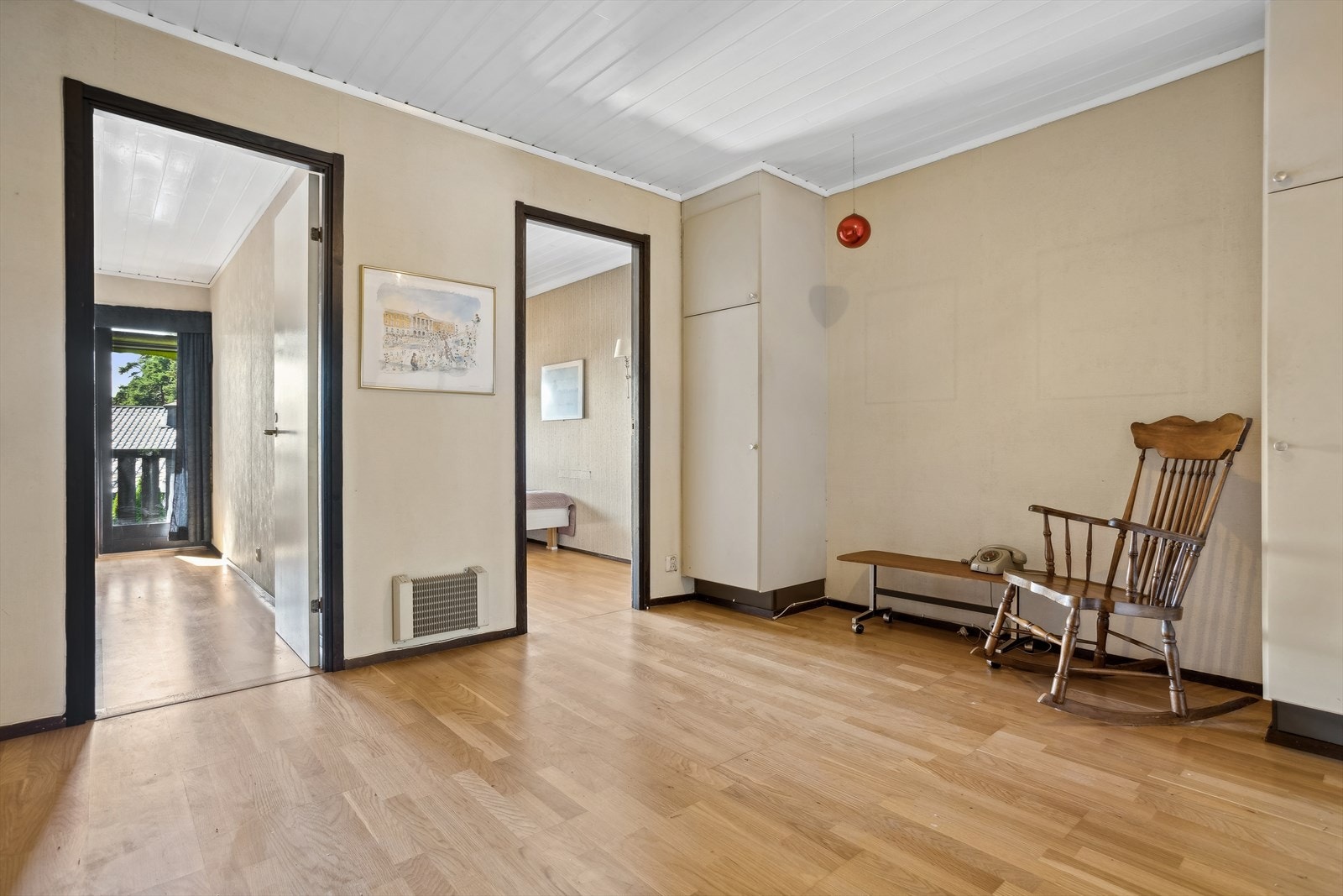 I 3. etasje ligger det 3 gode soverom. Stort lagringsloft over. Galleribilde