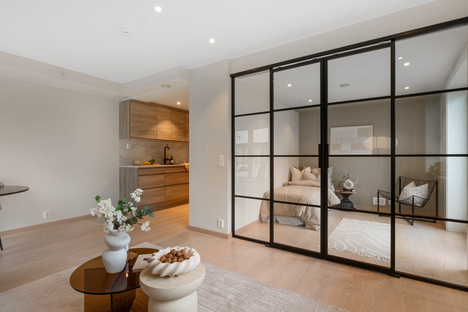 Soverom II har smijernsdører som skiller rommene fra hverandre. Galleribilde