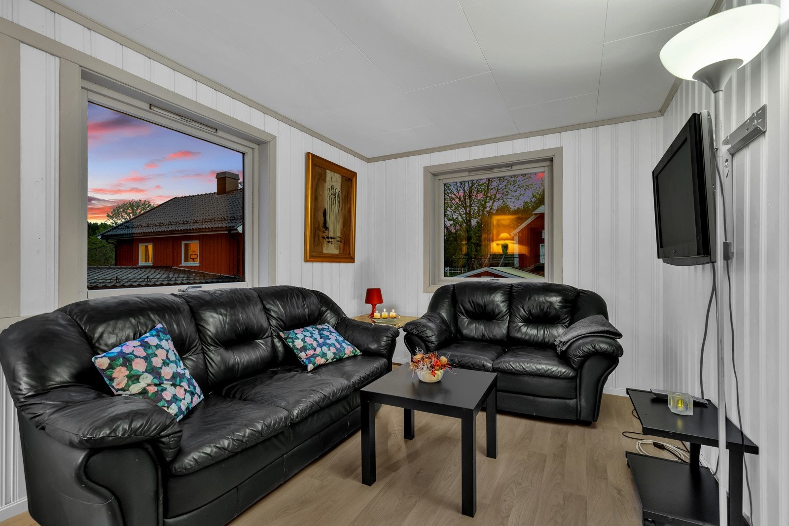 Hovedbygning Stor leilighet i 2.etg, stue Galleribilde