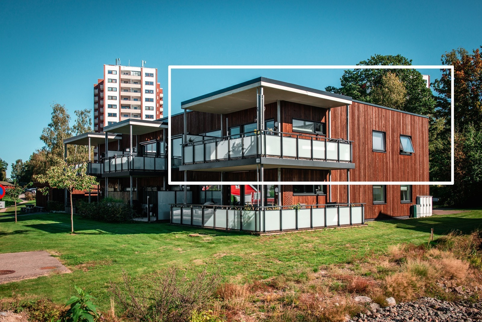 VELKOMMEN TIL LYSTADVEIEN 19 Galleribilde