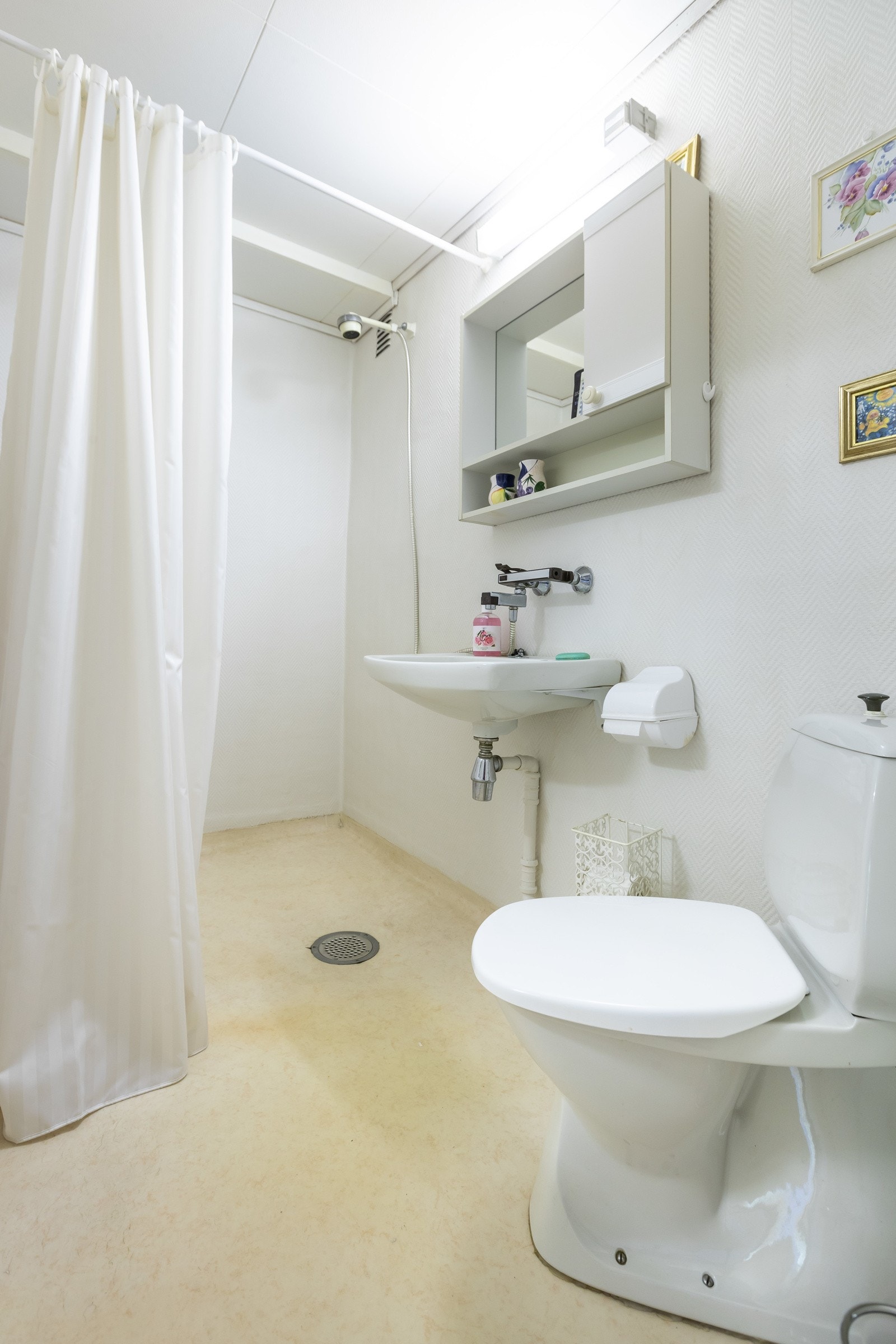 Bad i u. etg. Galleribilde