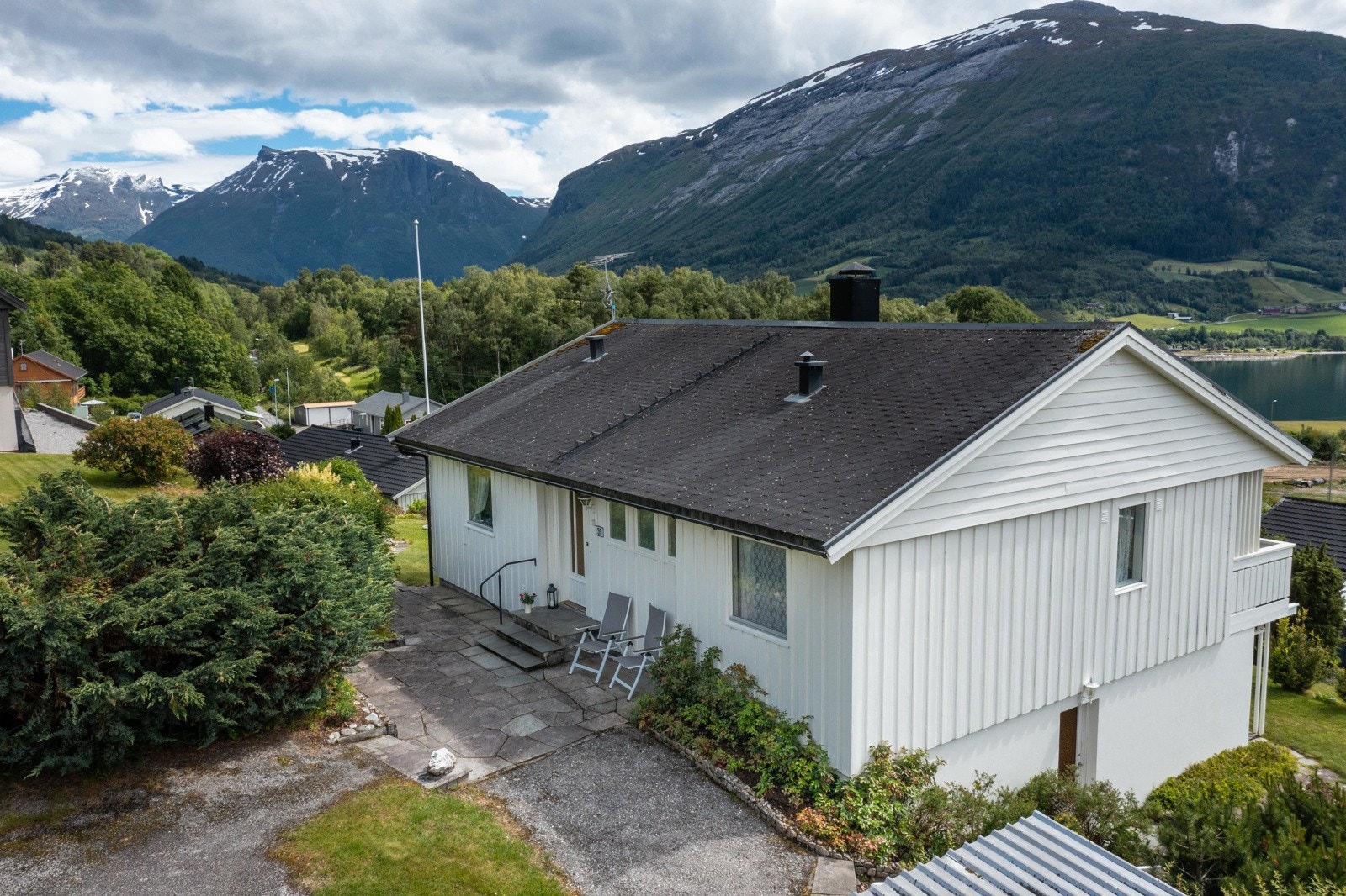 Dronebilde Galleribilde