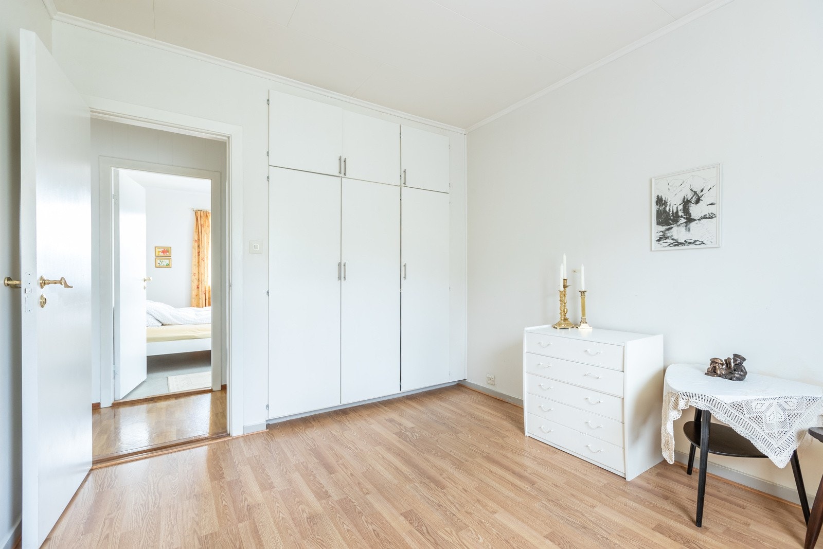 Soverom h. etg. Galleribilde