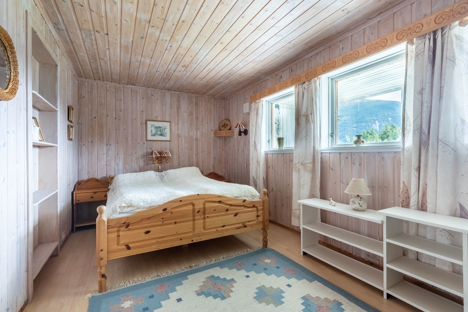 Soverom i u. etg. Galleribilde