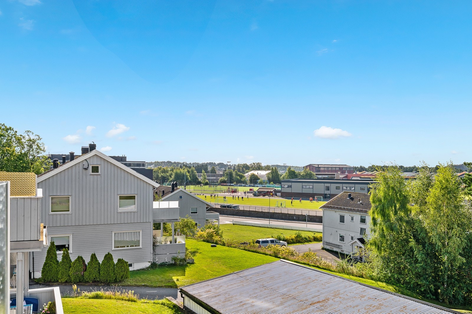 Leiligheten har en fin intern beliggenhet Galleribilde