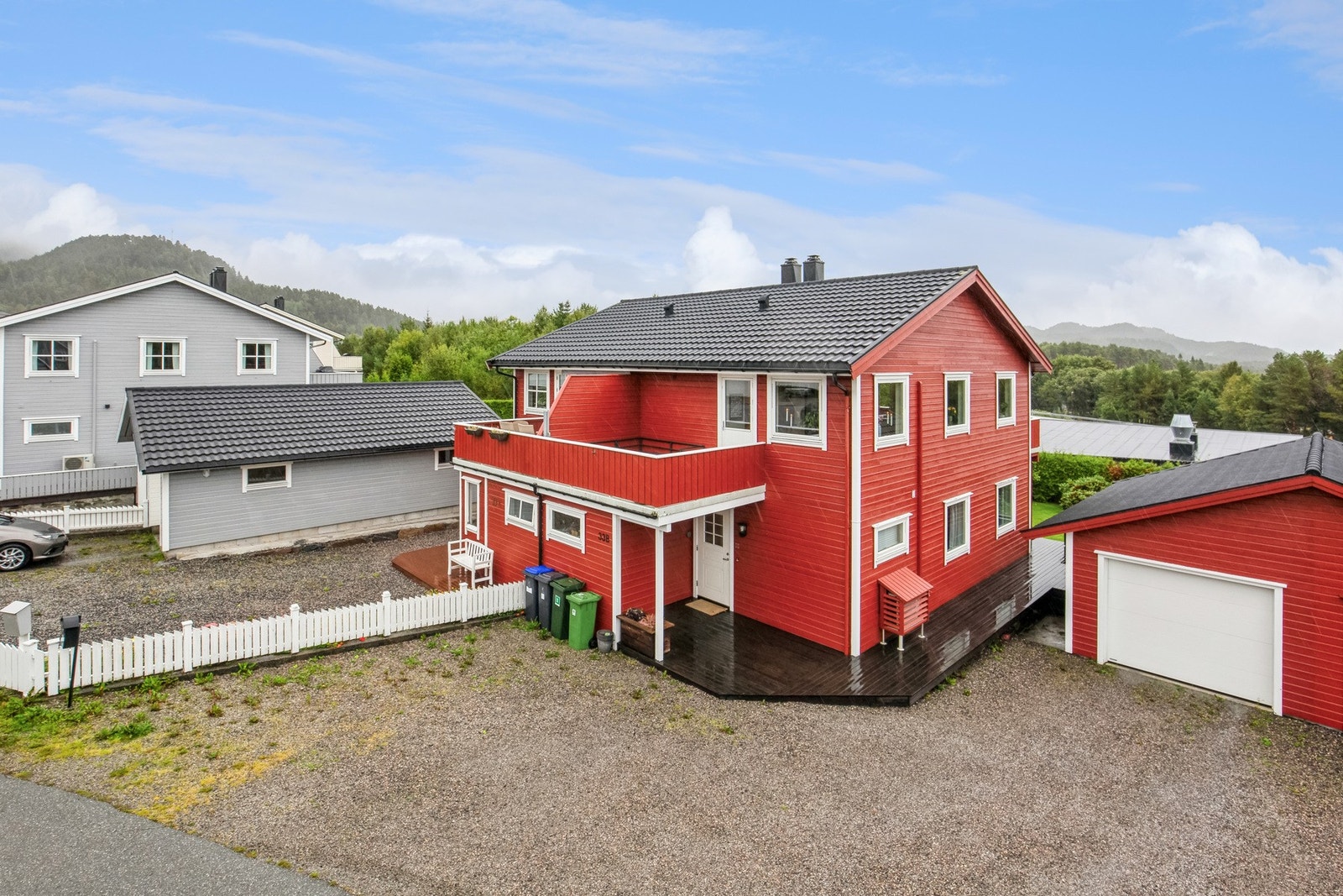 EiendomsMegler1 v/Karen Heggset Monge har gleden av å presentere Jegerstien 33 B! Galleribilde