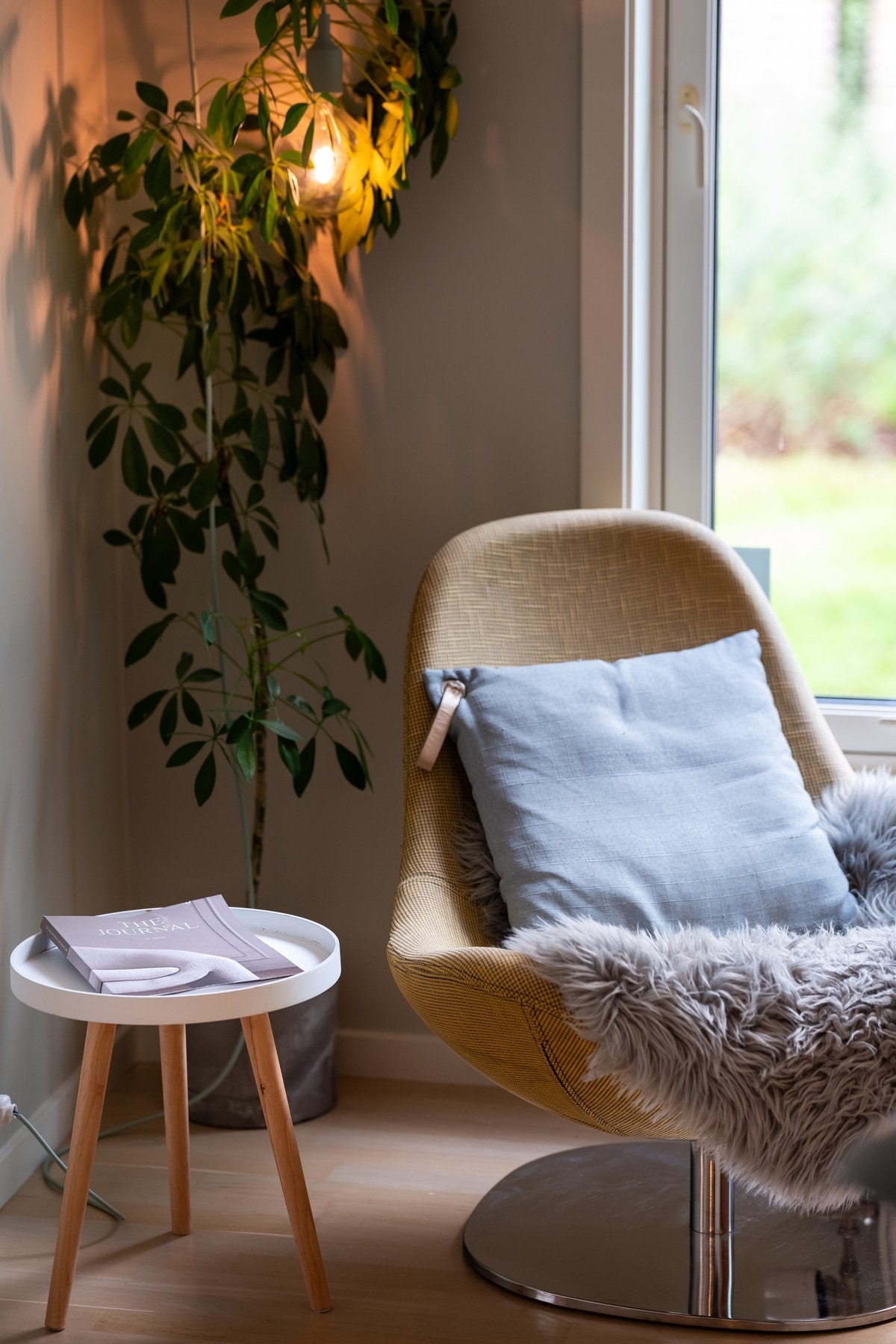 Denne delen av stuen egner seg godt som lesekrok, lekehjørne eller kontor. Galleribilde