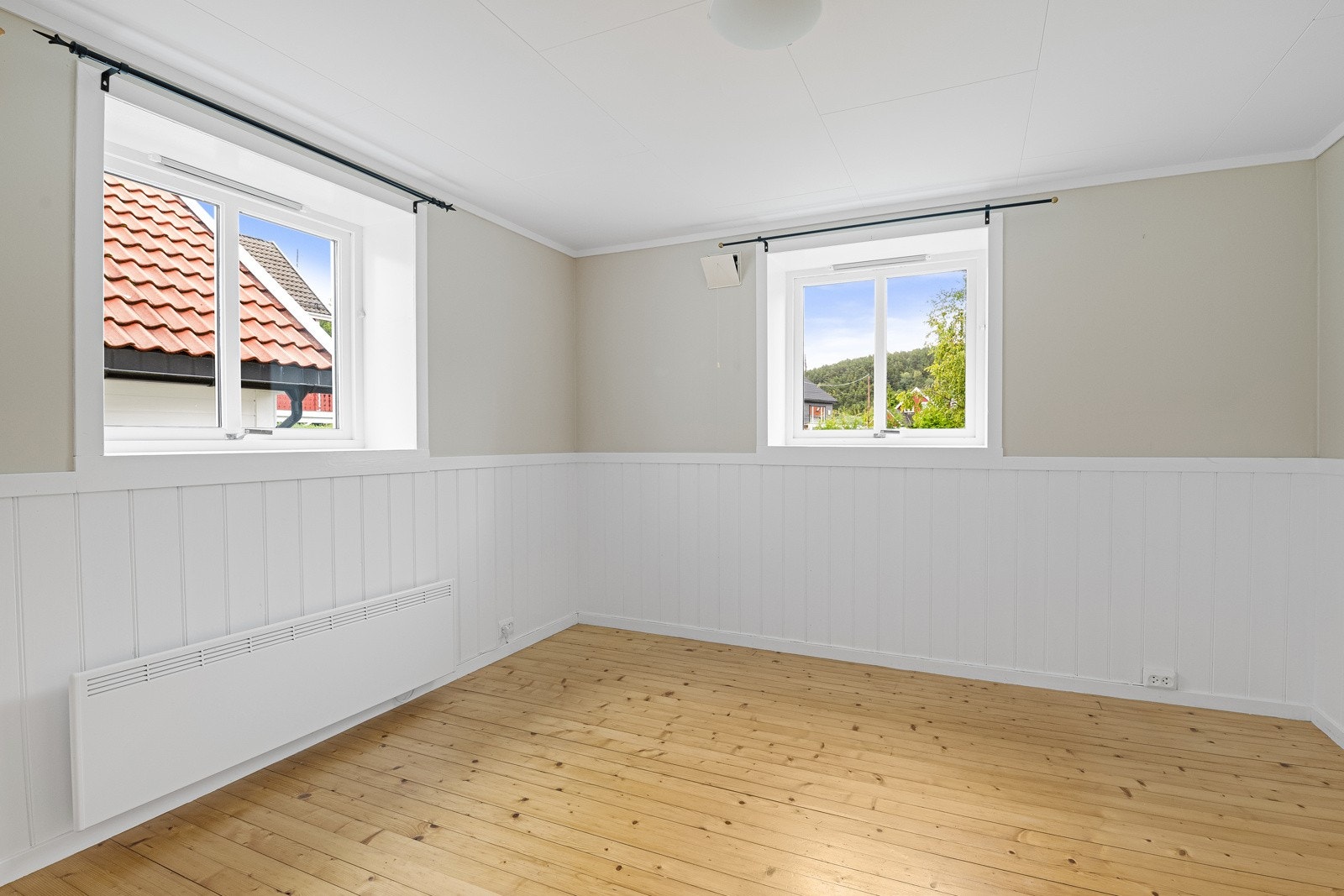 Soverom 1 underetasje. Galleribilde