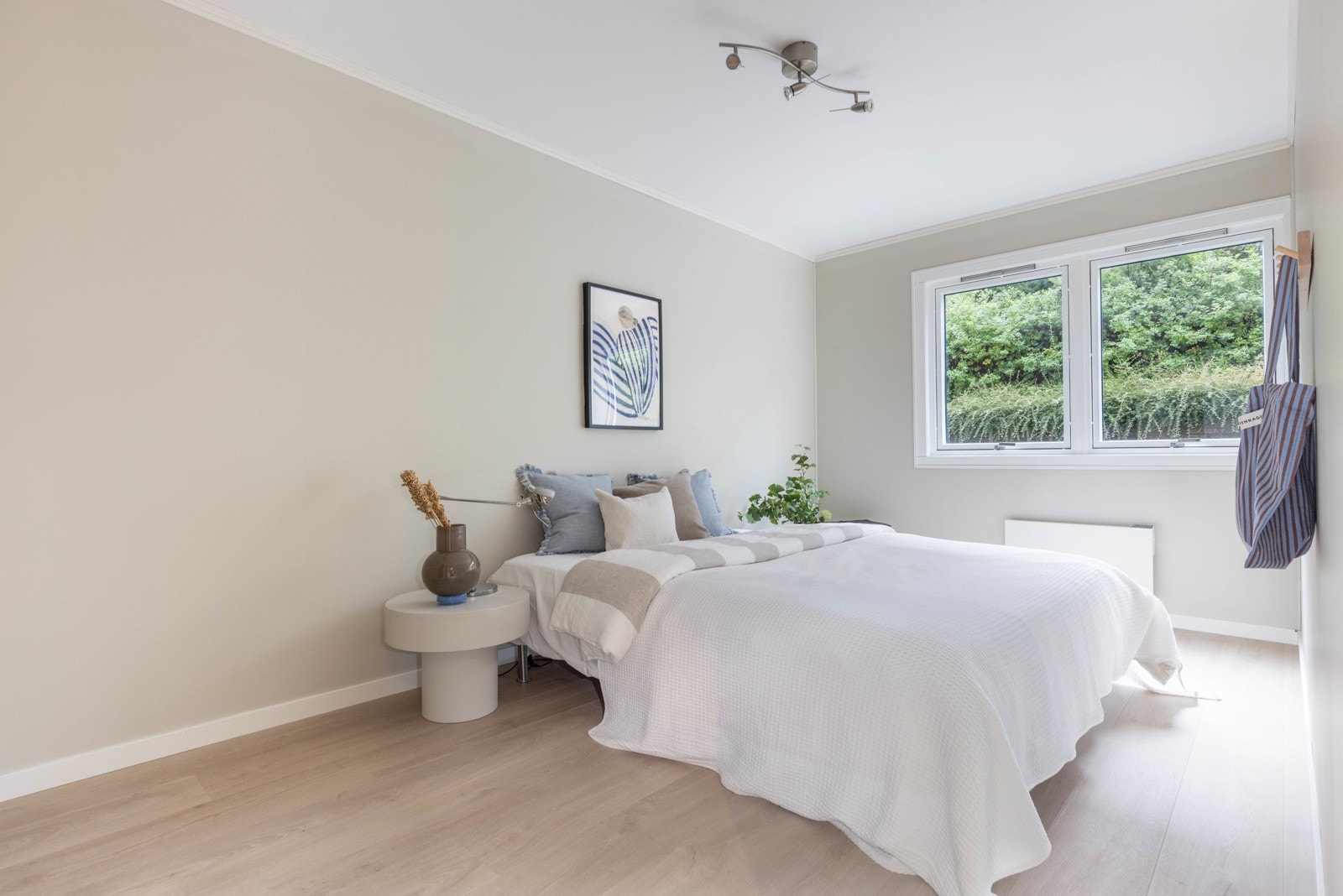 Soverom 1 måler 12,9 m² Galleribilde