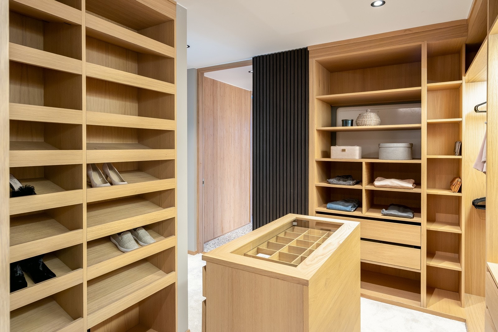 Walk in garderobe. Galleribilde