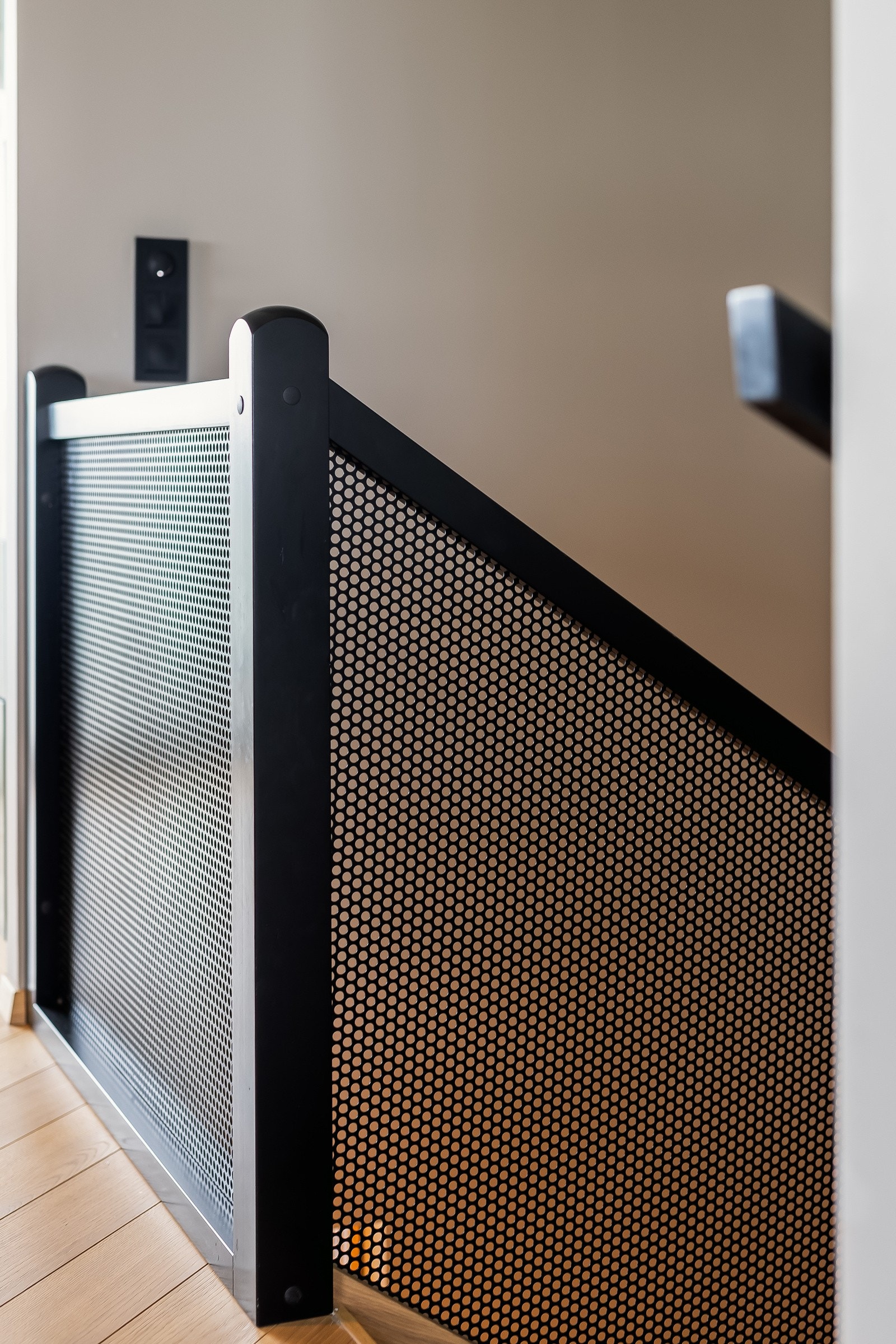 Flott trappeløp mellom etasjene. Galleribilde