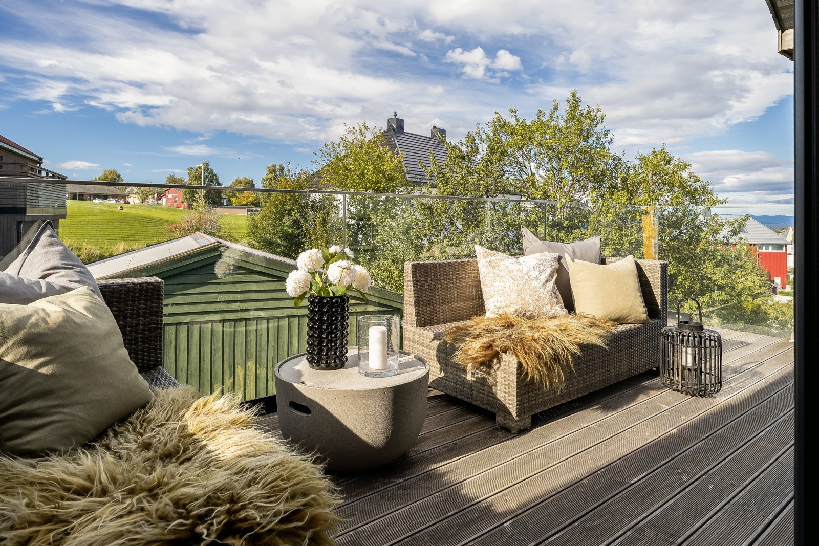 Balkong i hovedetasjen. Galleribilde