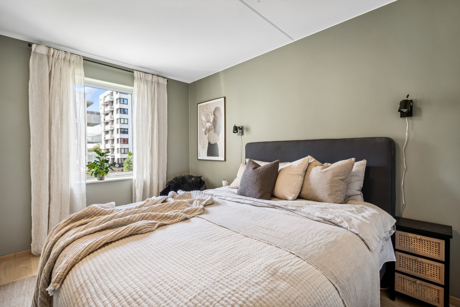 Begge soverommene vender mot rolige omgivelser. Galleribilde