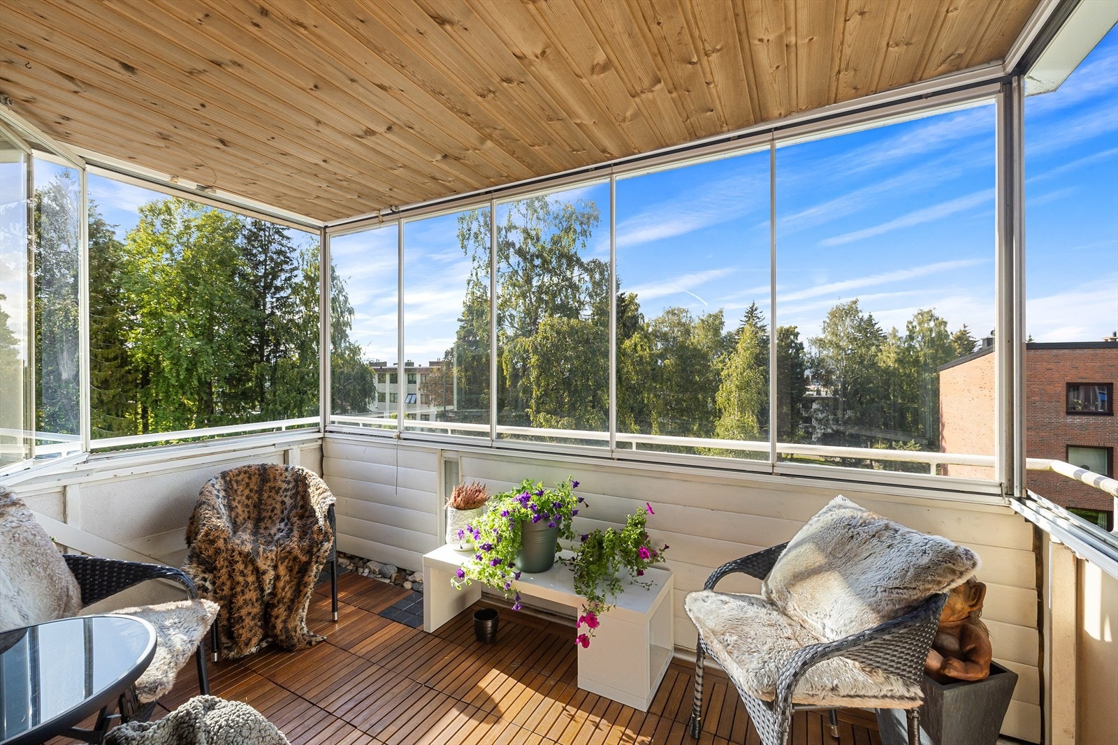 Har du noen spørsmål? Kontakt Samy Sebastian Khadra - (t): 958 20 110 - Nordvik Grünerløkka Galleribilde