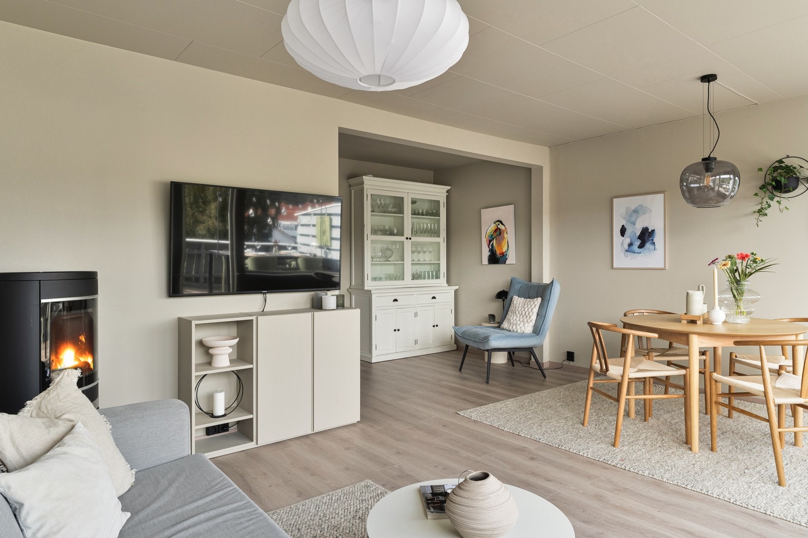 Stuen er 29,1 kvm som gir et hav av innredningsmuligheter. Galleribilde