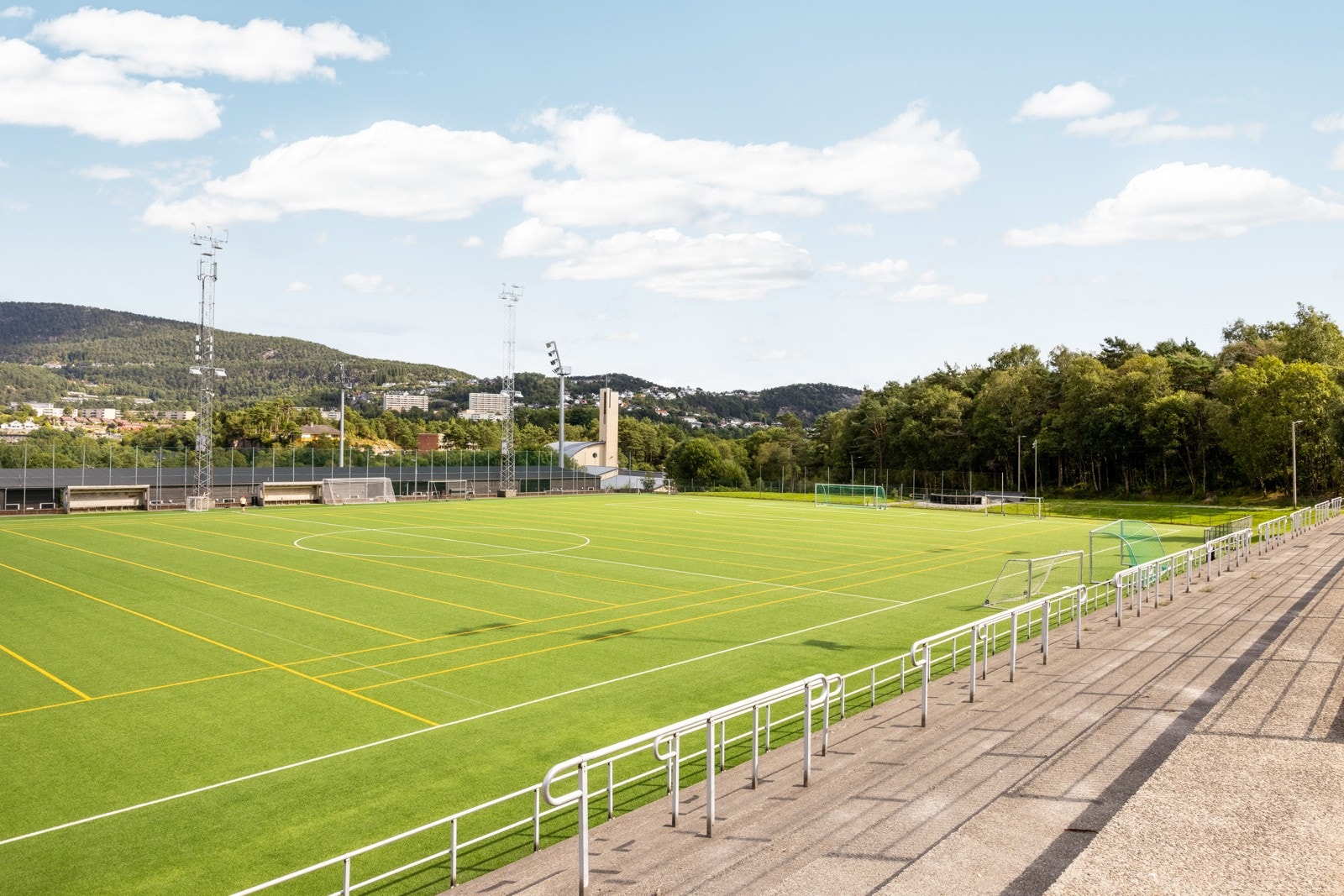 Fyllingsdalen - Varden fotballbane Galleribilde