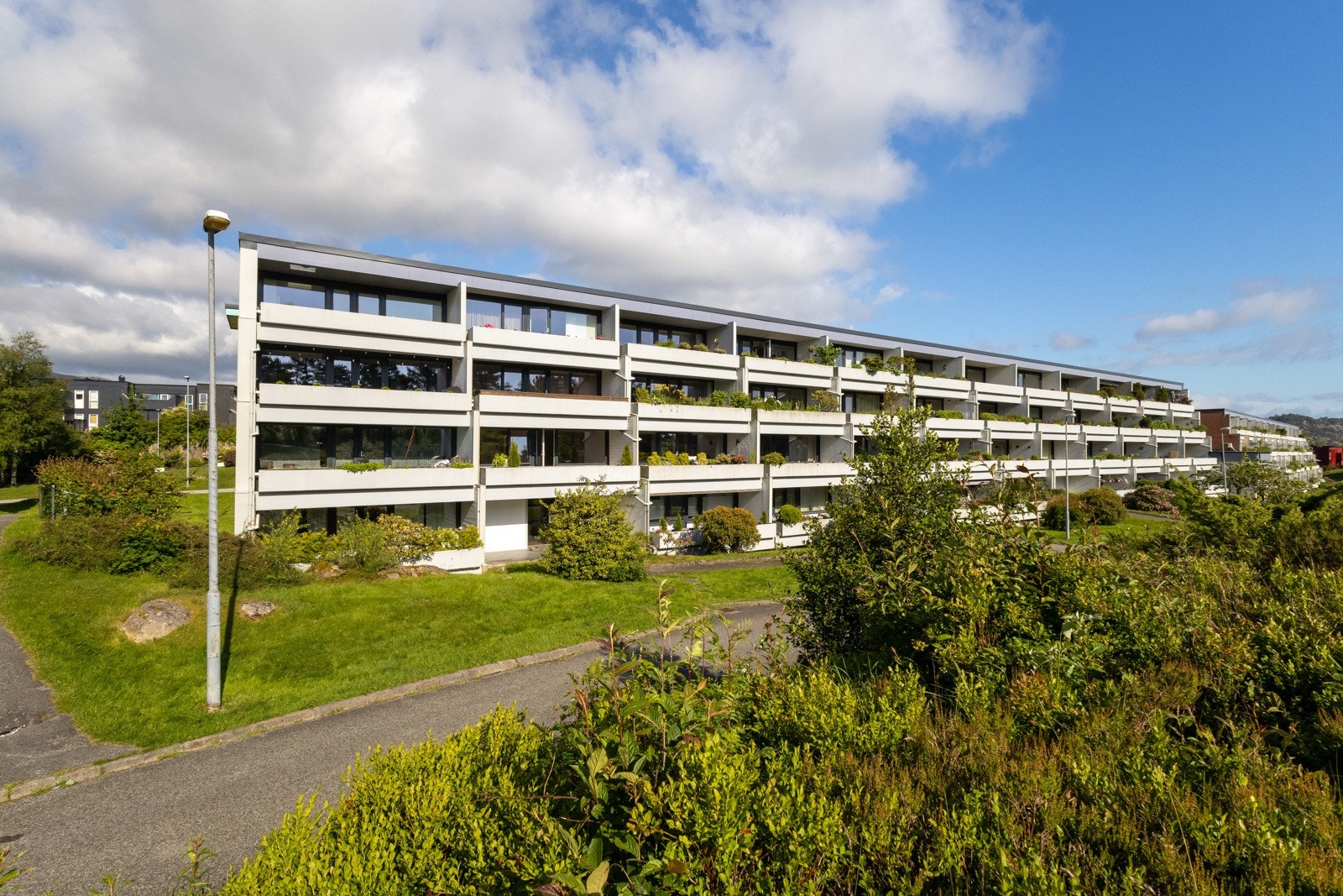 Borettslaget fremstår som et sosialt borettslag der man kan finne hyggelige naboer. Galleribilde