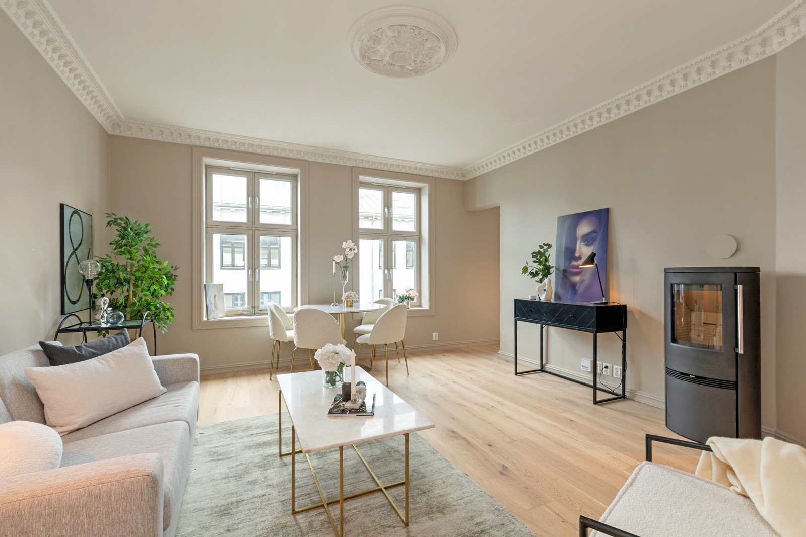 Totaloppusset (2024), gjennomgående og strøken 3-roms, med ettertraktet beliggenhet på Øvre Grünerløkka Galleribilde