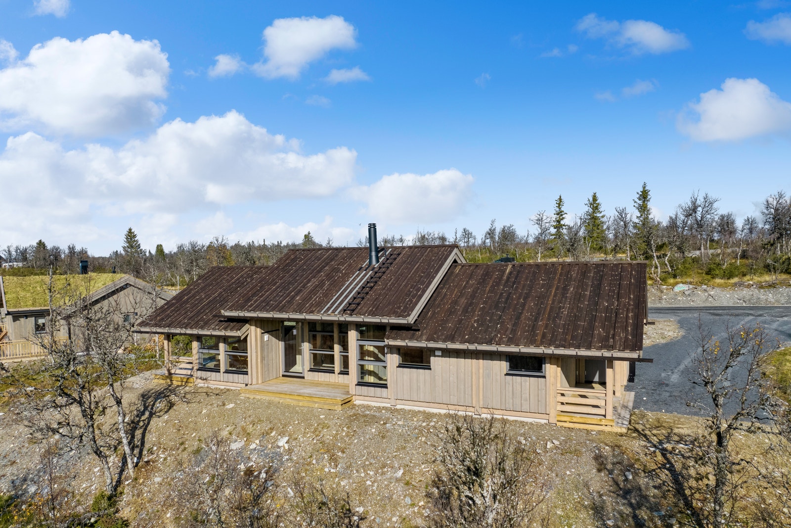 Mot sør. Her ser du ned mot skiløypa. Galleribilde