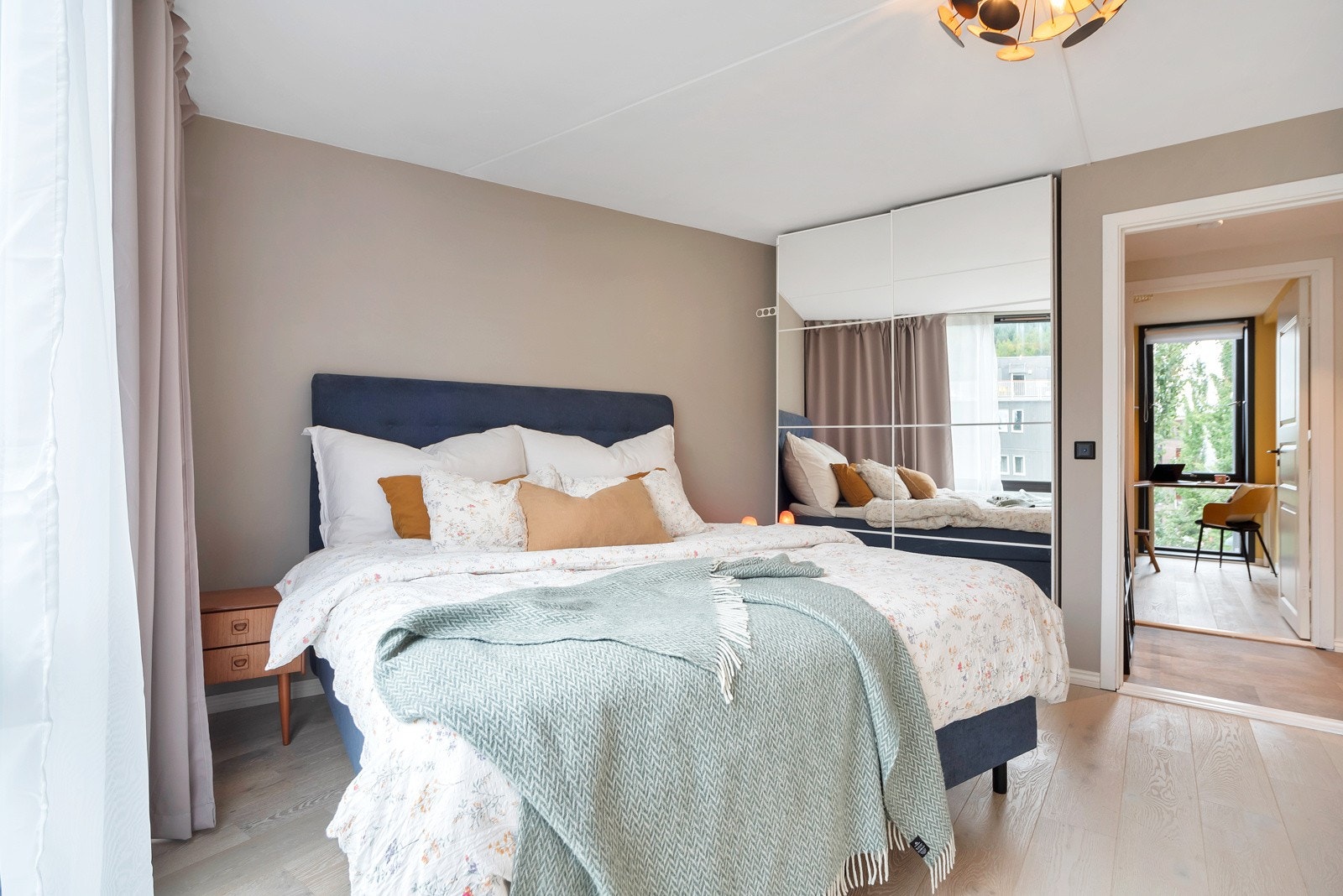 Leiligheten innehar 2 soverom på hhv 12 og 7 kvm. Galleribilde