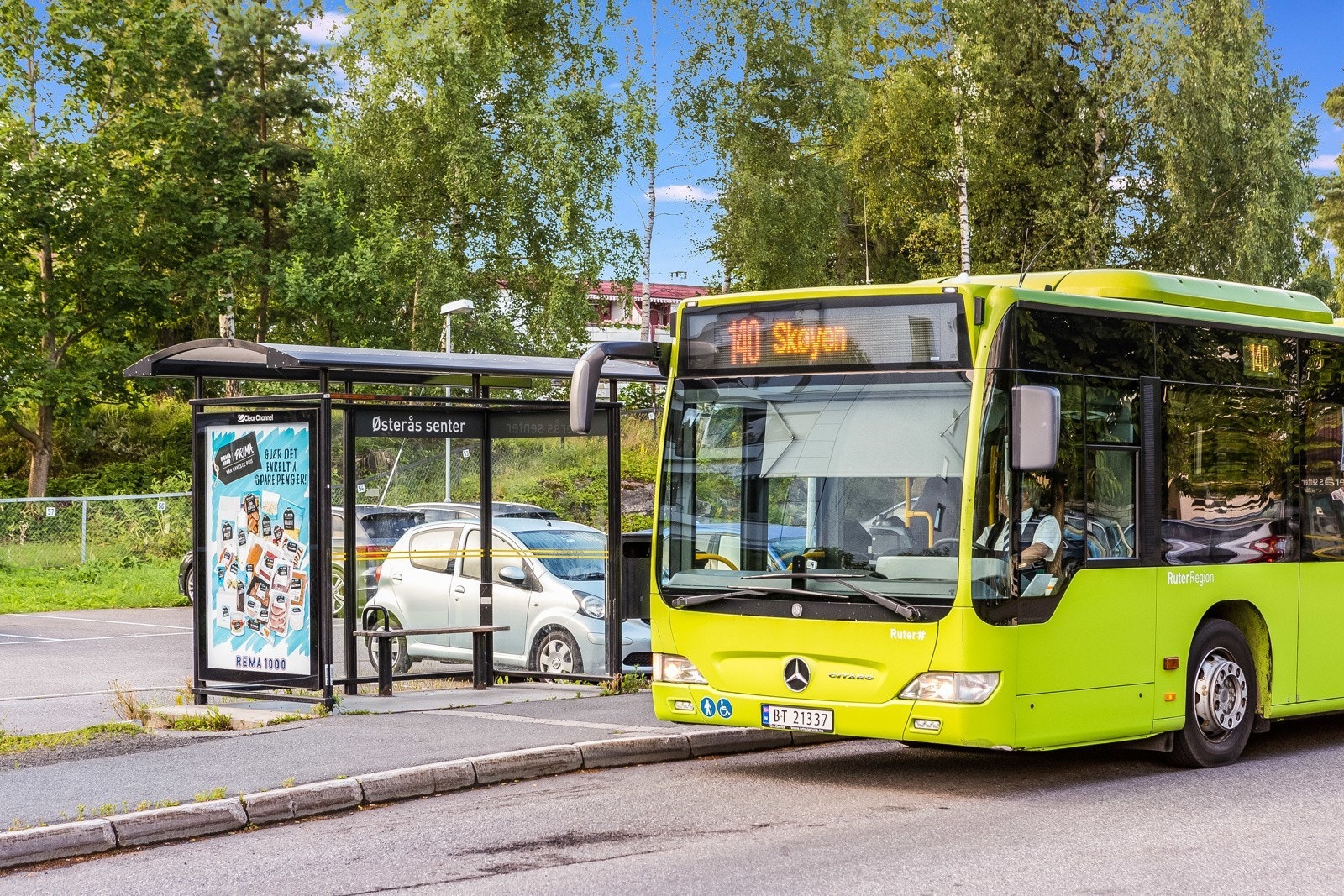 Tilgang til buss som går døgnet rundt. Galleribilde