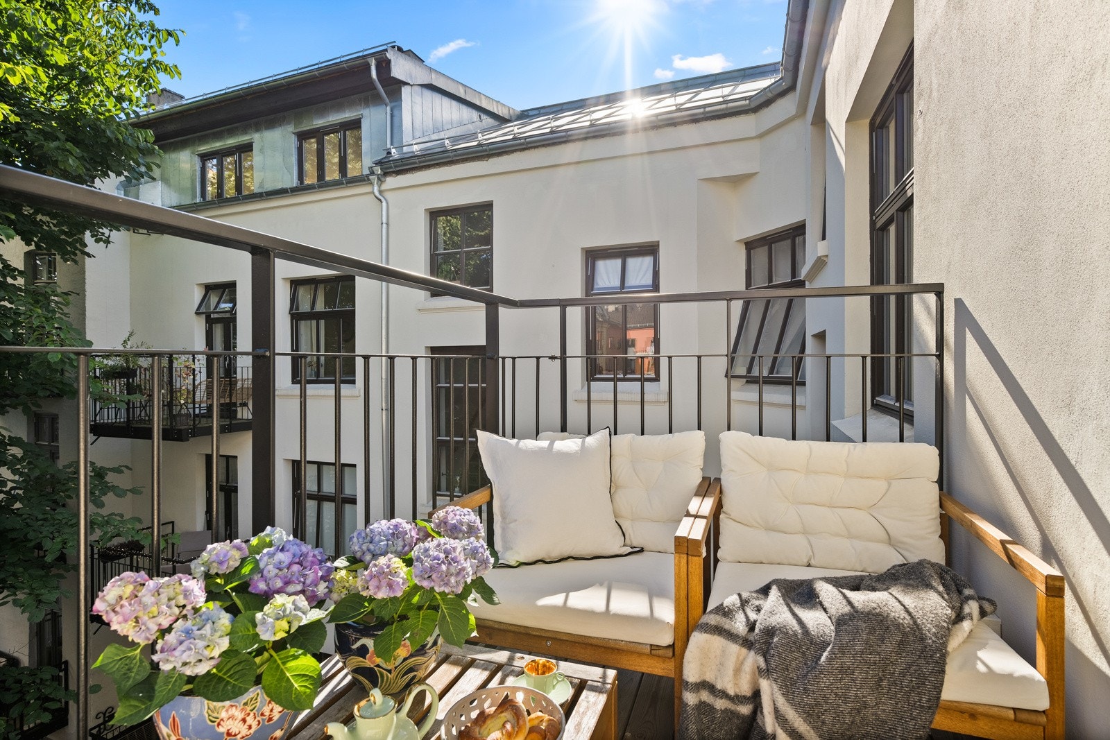 Vegar Jenssen v/Privatmegleren ønsker hjertelig velkommen til Eiriks gate 7A! Galleribilde