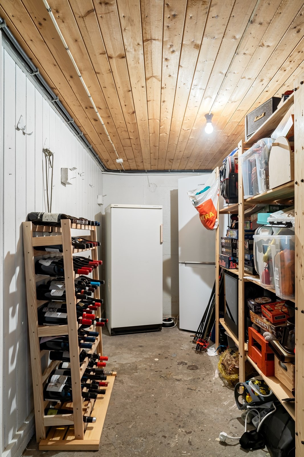 Bod i underetasjen Galleribilde