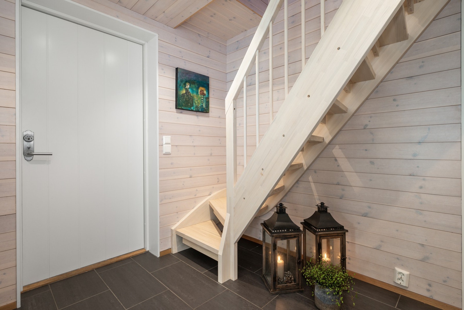 Hemsen har et gulvareal på ca. 10 kvm. Galleribilde